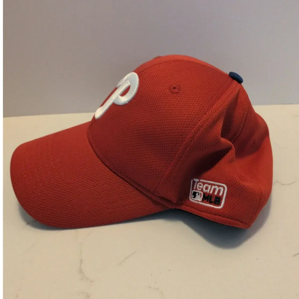 Philadelphia Phillies MLB Baseball Hat Cap OC Sports Red Adjustable Strap Back